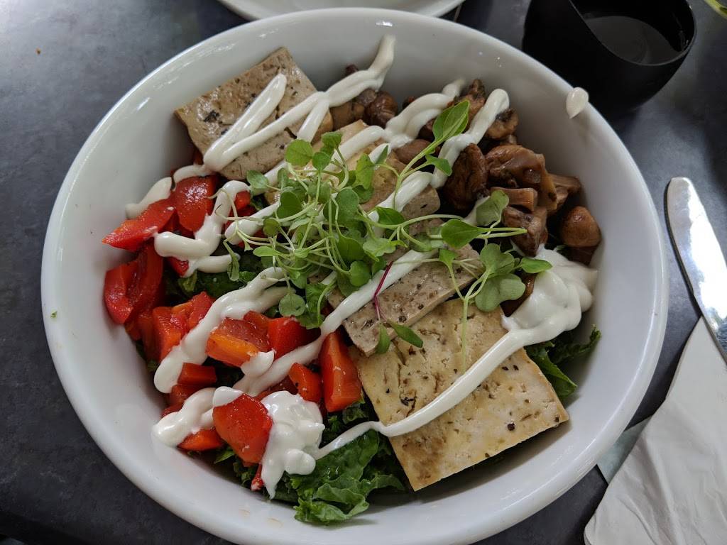 New Deal Cafe | cafe | 113 Centerway, Greenbelt, MD 20770, USA | 3014745642 OR +1 301-474-5642