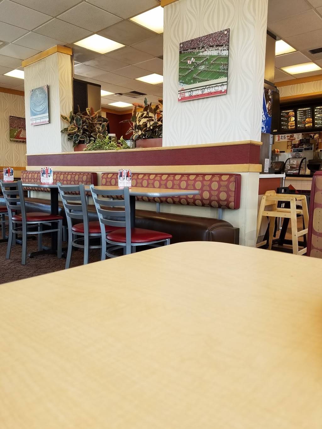 Arbys | restaurant | 1734 McFarland Blvd, Northport, AL 35476, USA | 2053331362 OR +1 205-333-1362