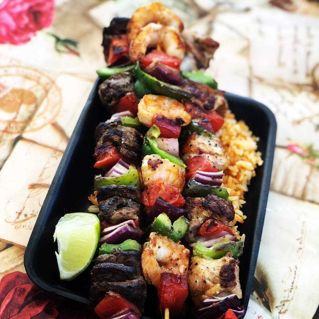 La cocinita de Flor | restaurant | 3007 Logan Ave, San Diego, CA 92113, USA | 6194149217 OR +1 619-414-9217