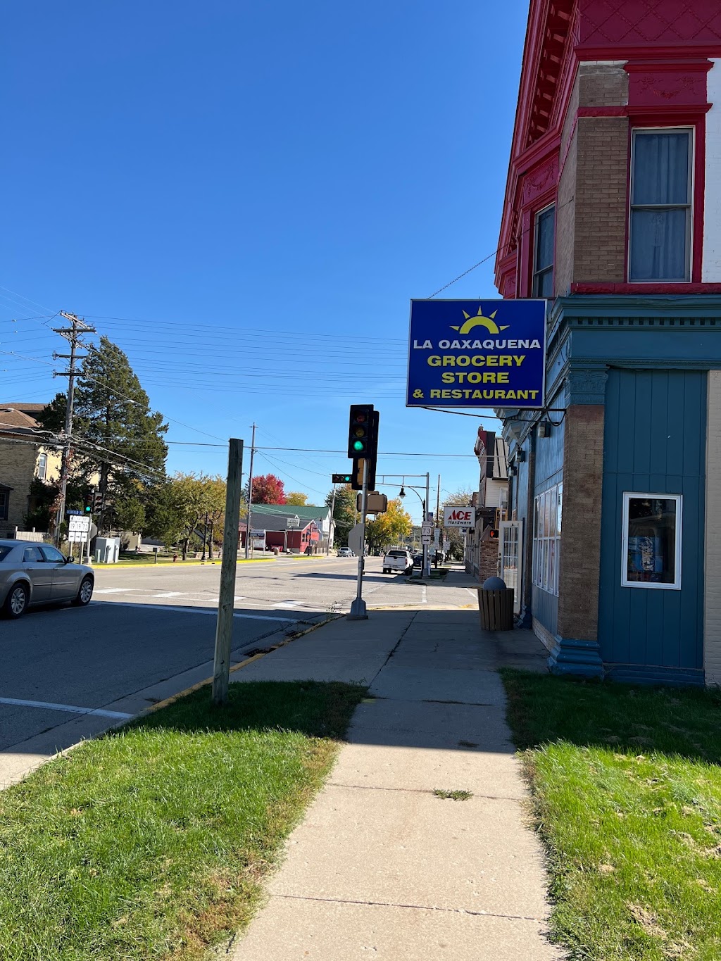 La Oaxaquena | restaurant | 111 W Main St, Marshall, WI 53559, USA | 6086558105 OR +1 608-655-8105