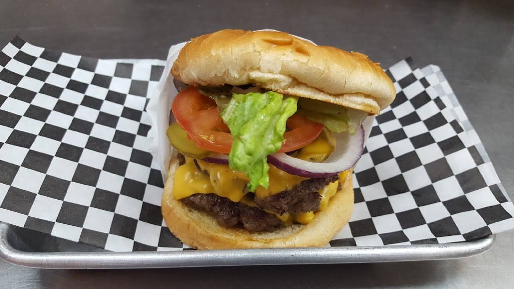 Del Mar Lanes | cafe | 3020 Mangum Rd, Houston, TX 77092, USA | 7136822506 OR +1 713-682-2506