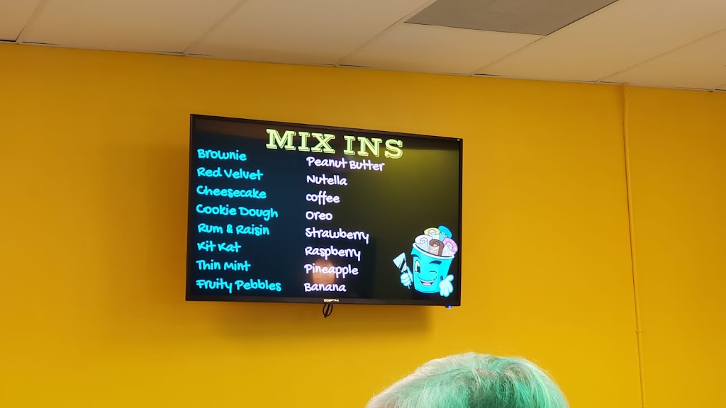 Curly Cream Rolled Icecream | restaurant | 981 US-98 Shop 11, Destin, FL 32541, USA | 8504246077 OR +1 850-424-6077