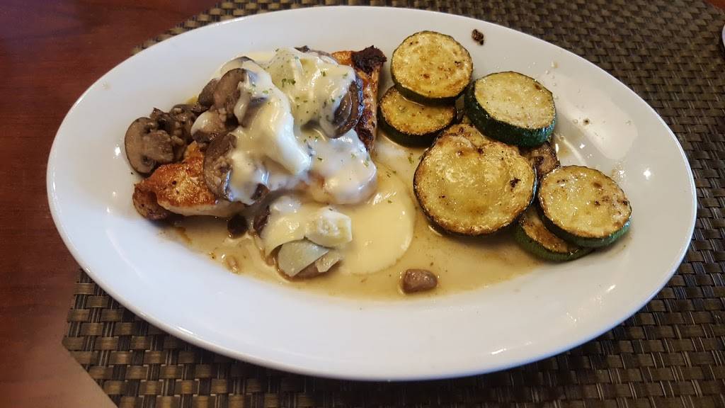 Ruby Tuesday | restaurant | 101 Ella Grasso Turnpike, Windsor Locks, CT 06096, USA | 8606275906 OR +1 860-627-5906