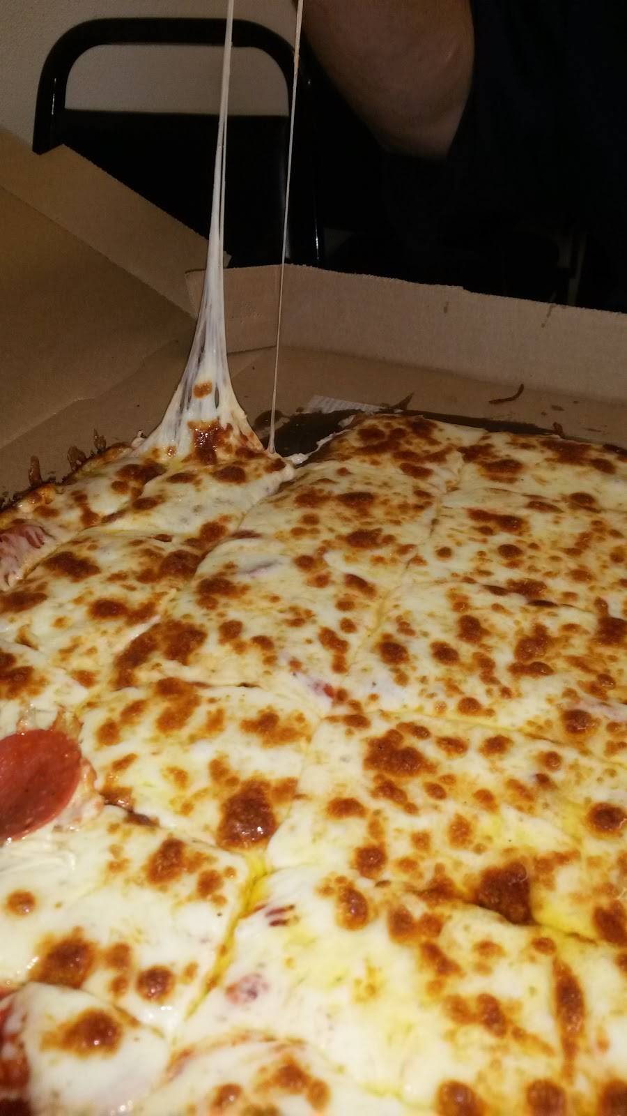 Hometown Pizza & Ice Cream | restaurant | 8386 OH-335, Minford, OH 45653, USA | 7408202727 OR +1 740-820-2727