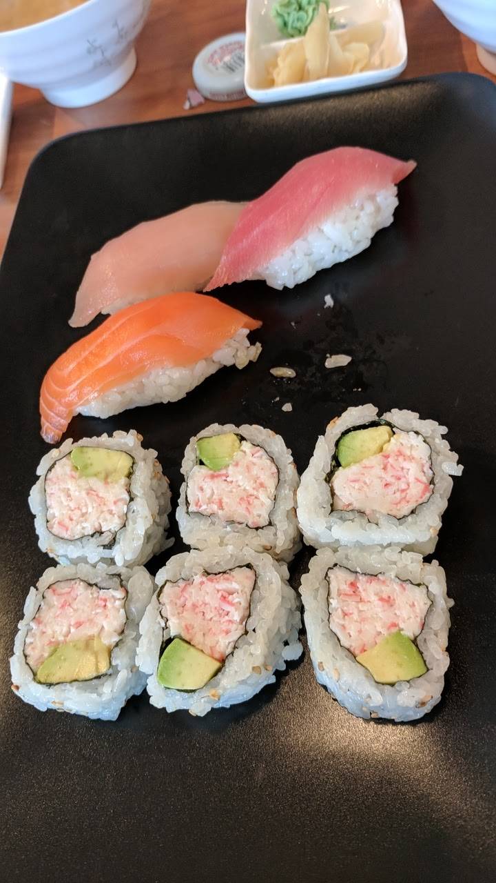 Hana Maki Sushi | restaurant | 2725 El Camino Real #101, Santa Clara, CA 95051, USA | 4085540852 OR +1 408-554-0852