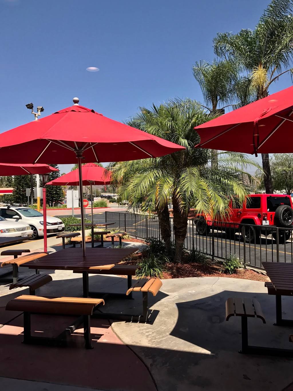 Wendys | restaurant | 3077 W Temple Ave, Pomona, CA 91766, USA | 9095985681 OR +1 909-598-5681