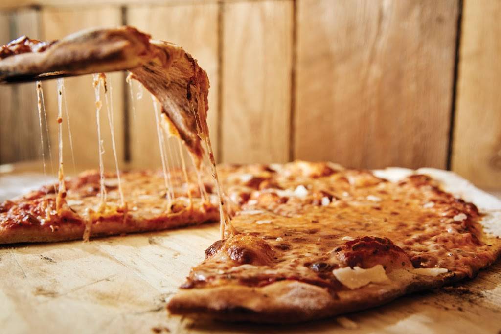 Riverside Lodge and Sauna | restaurant | 20 Paris Hill Rd, South Paris, ME 04281, USA | 2077442412 OR +1 207-744-2412