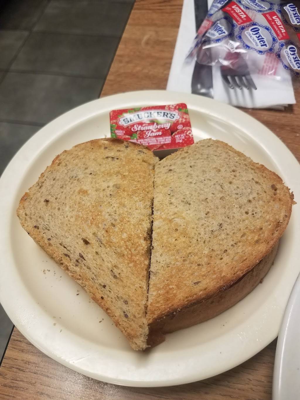 Bryans Neighborhood Coney | restaurant | 3861 Elizabeth Lake Rd, Waterford Twp, MI 48328, USA | 2486811739 OR +1 248-681-1739