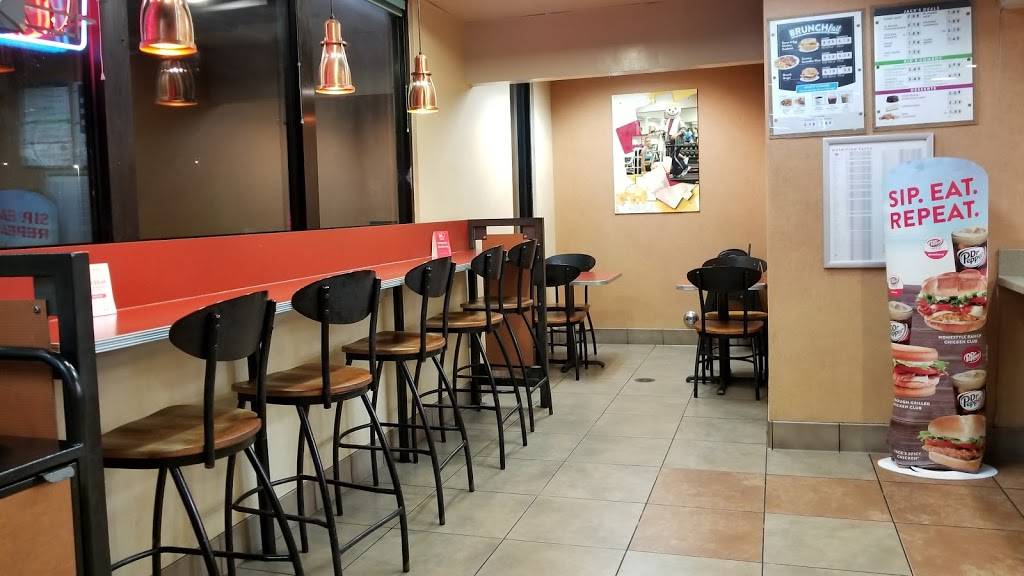 Jack in the Box | restaurant | 17243 CA-1, Huntington Beach, CA 92649, USA | 5625921465 OR +1 562-592-1465