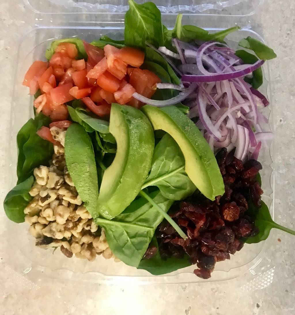 Zestys Pizza | restaurant | 10 Vinal Square, North Chelmsford, MA 01863, USA | 9782216568 OR +1 978-221-6568