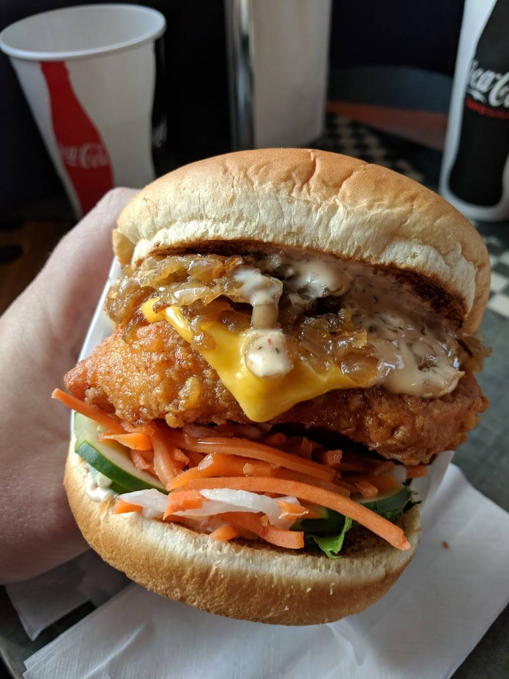 Nonla Burger | restaurant | 2103 S Burdick St, Kalamazoo, MI 49001, USA | 2694432270 OR +1 269-443-2270