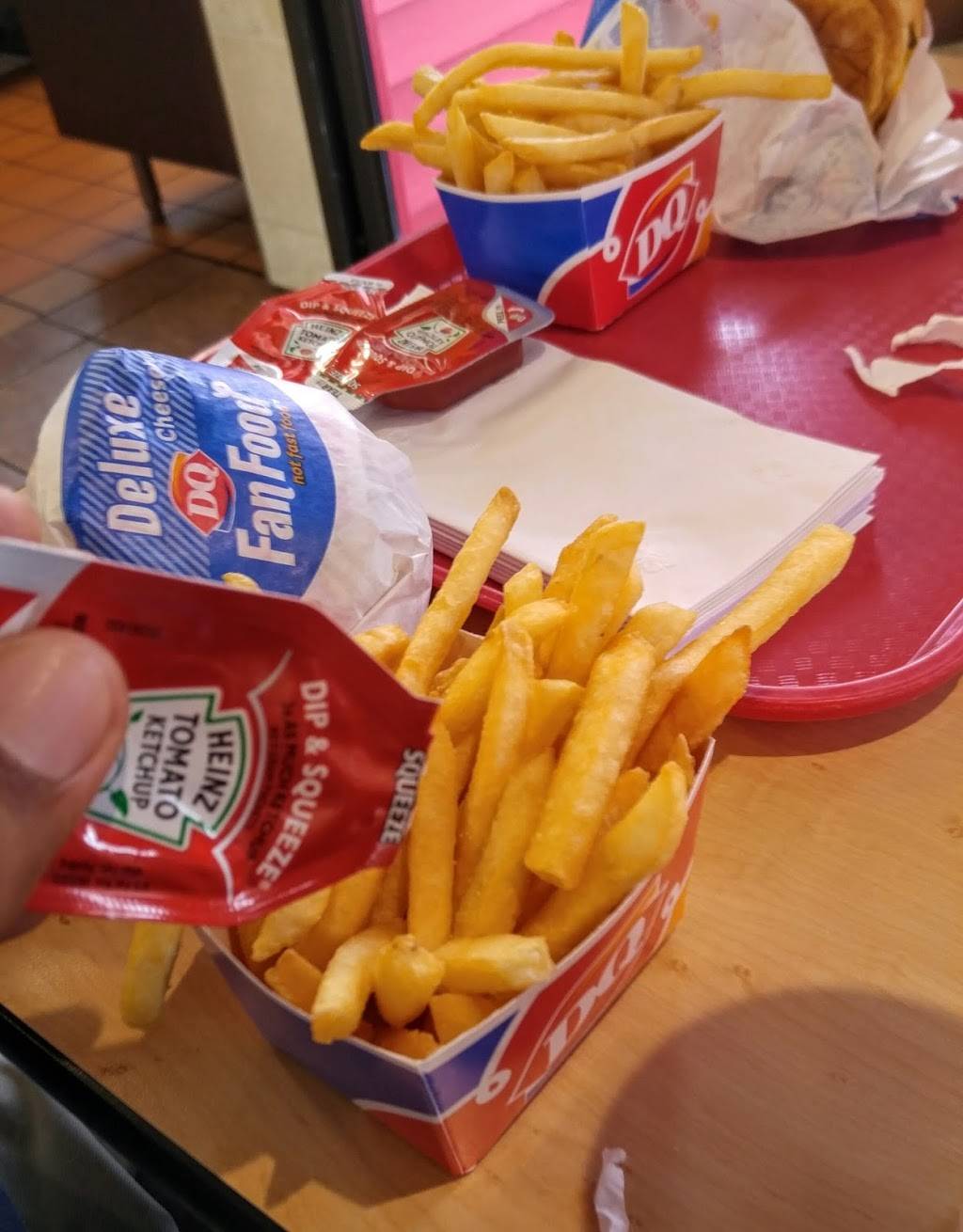 Dairy Queen Grill & Chill | restaurant | 320 Pacific Ave S, Monmouth, OR 97361, USA | 5038384500 OR +1 503-838-4500
