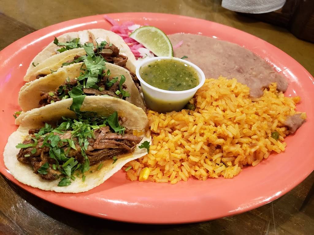 Ojos Locos Sports Cantina - Arlington | restaurant | 1620 E Copeland Rd, Arlington, TX 76011, USA | 4696731180 OR +1 469-673-1180