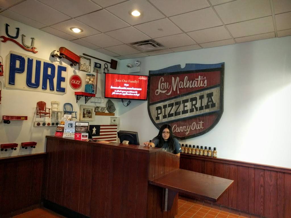 Lou Malnatis Pizzeria | meal delivery | 840 S Waukegan Rd, Lake Forest, IL 60045, USA | 8477351515 OR +1 847-735-1515