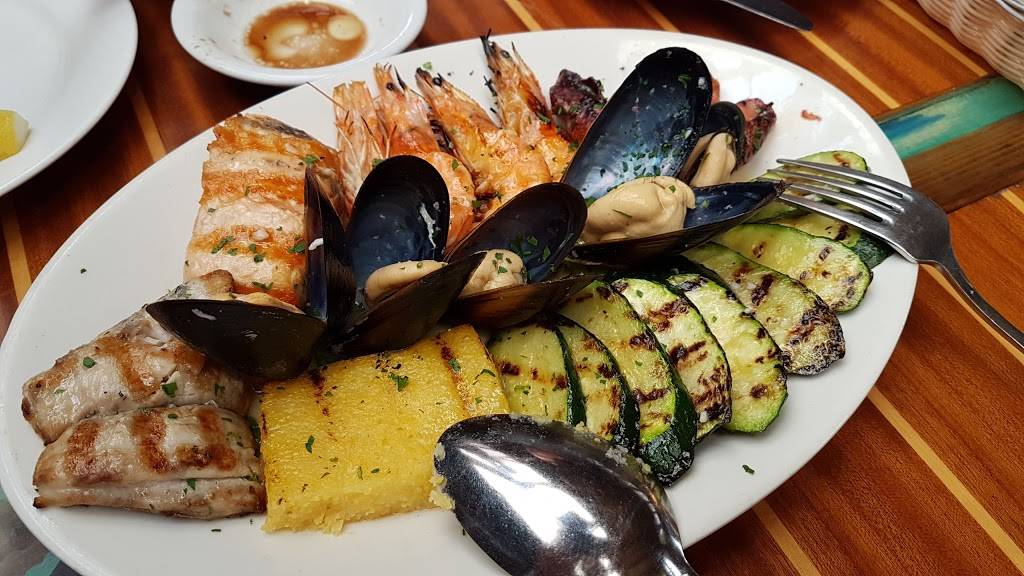 Sausalito SeaHorse | restaurant | 305 Harbor Dr, Sausalito, CA 94965, USA | 4153312899 OR +1 415-331-2899