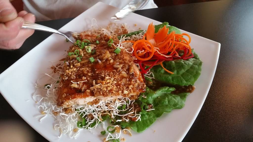 Simply Thai Restaurant | restaurant | 139 Main St, Oneonta, NY 13820, USA | 6074415200 OR +1 607-441-5200