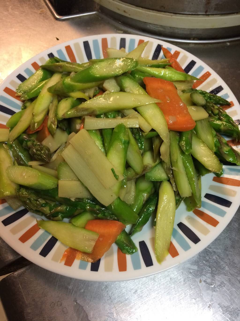 Run & Run Chinese Restaurant | restaurant | 8560 Palm Pkwy, Orlando, FL 32836, USA | 4072380888 OR +1 407-238-0888