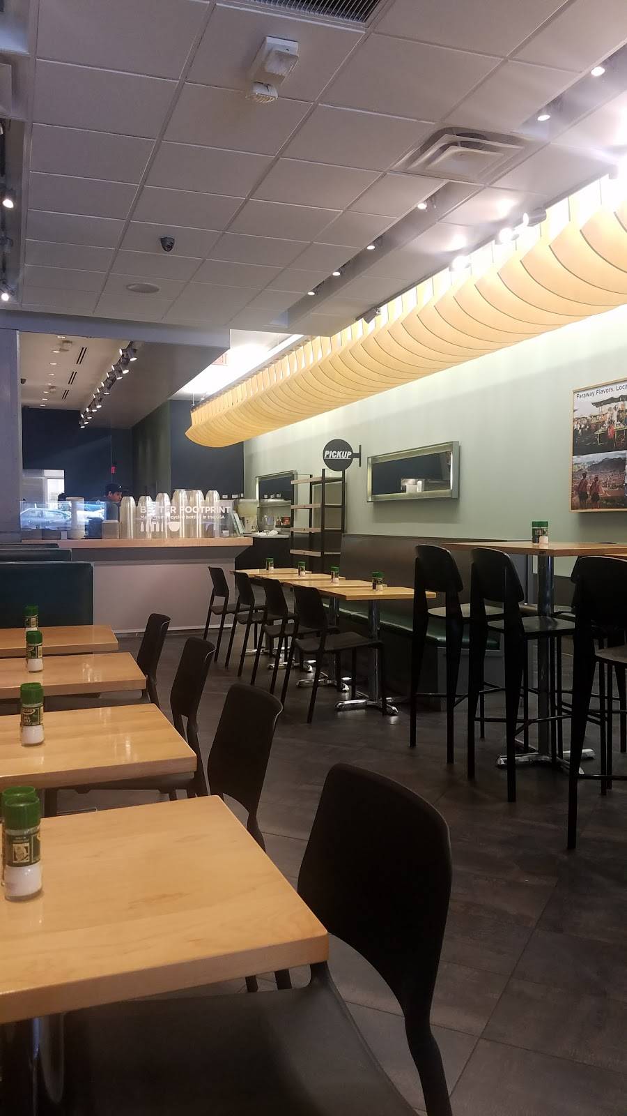 Chopt Creative Salad Co. | restaurant | 10307 Old Georgetown Rd, Bethesda, MD 20814, USA | 2407529942 OR +1 240-752-9942