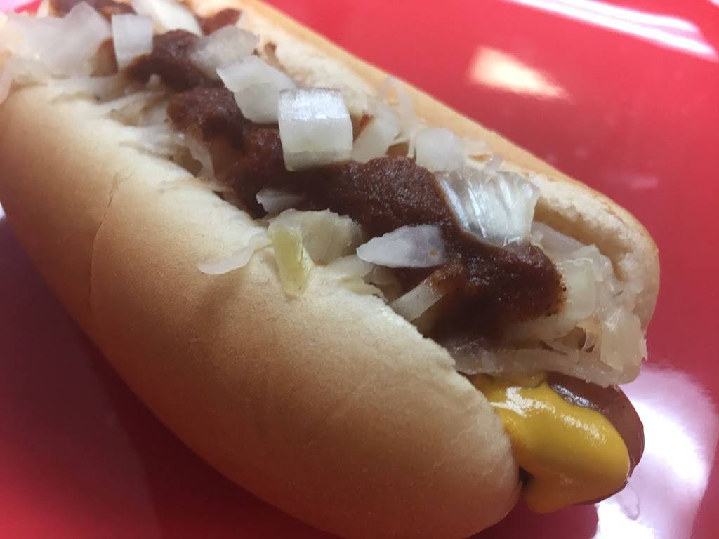 Debs Hot Dogs | restaurant | 1395 4th Ave SW #6002, Bessemer, AL 35022, USA | 2054247600 OR +1 205-424-7600
