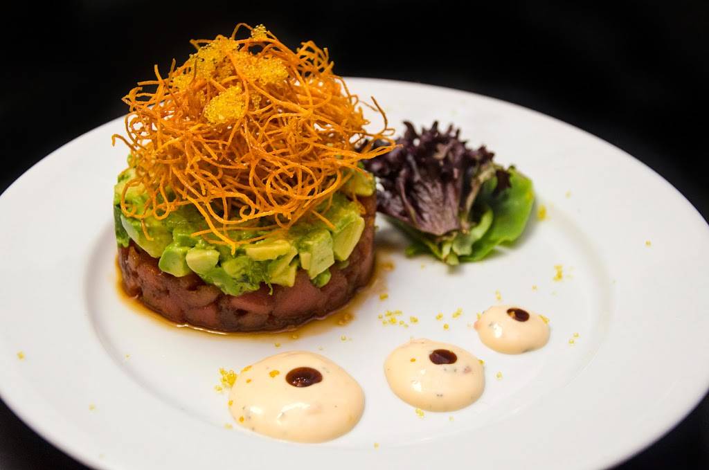 Graze Restaurant | restaurant | 115 E College St, Iowa City, IA 52240, USA | 3198875477 OR +1 319-887-5477