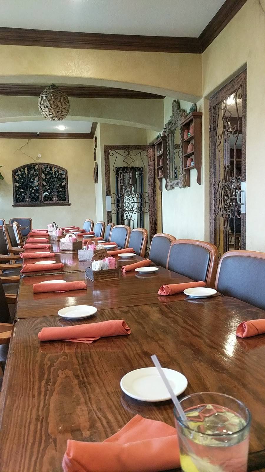 Betos Grill | restaurant | 2711 Riley Fuzzel Rd, Spring, TX 77386, USA | 2815280039 OR +1 281-528-0039