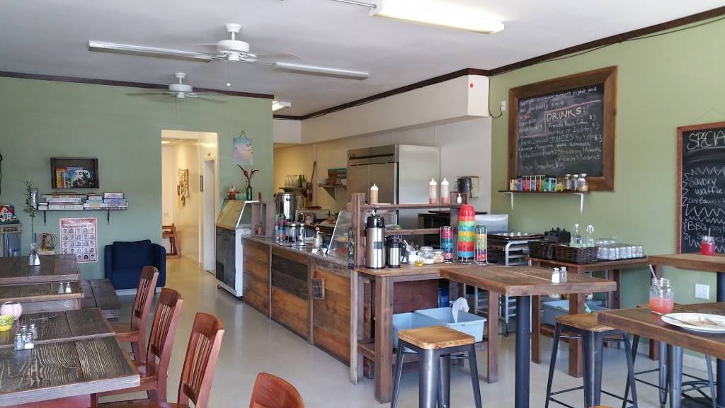 Two Mammas Vegan Kitchen | restaurant | 3700 E 12th St, Oakland, CA 94601, USA | 5106060596 OR +1 510-606-0596