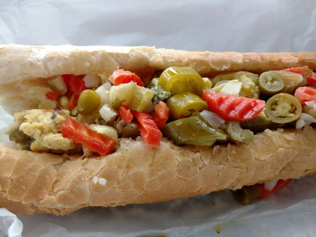 Portillos Hot Dogs | meal takeaway | 635 1/2 North Ave, Villa Park, IL 60181, USA | 6305308440 OR +1 630-530-8440