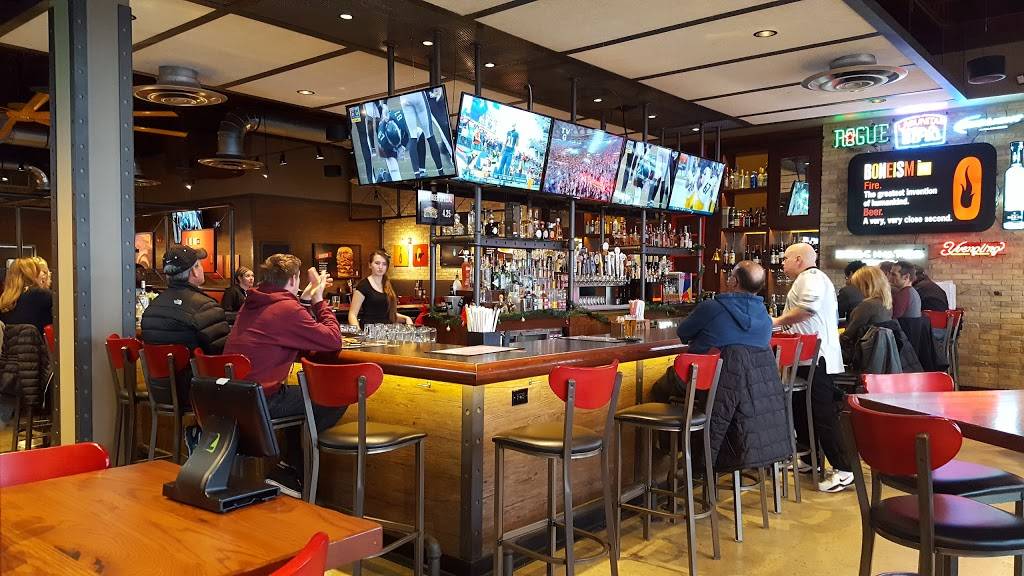 Smokey Bones Bar & Fire Grill | restaurant | 252 Montgomery Mall, North Wales, PA 19454, USA | 2674364630 OR +1 267-436-4630