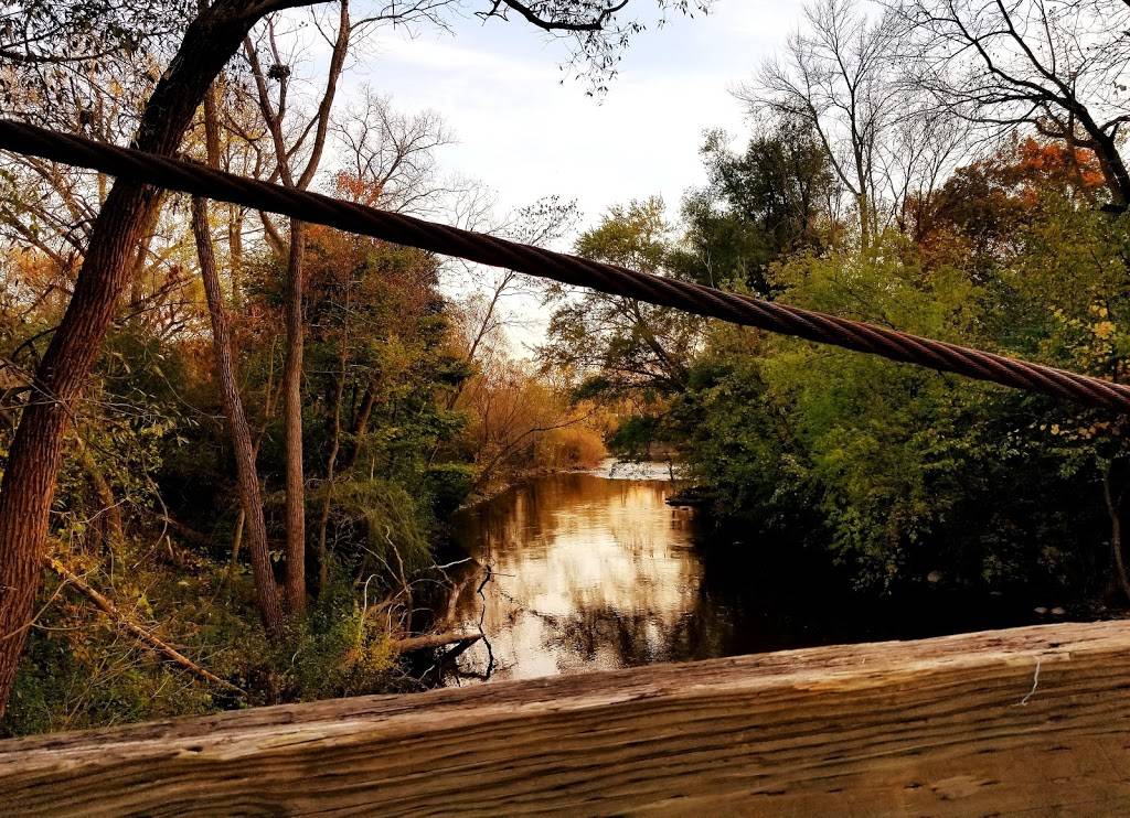 The Landing at Hoyt Park | restaurant | 1800 N Swan Blvd, Wauwatosa, WI 53226, USA | 4143029160 OR +1 414-302-9160