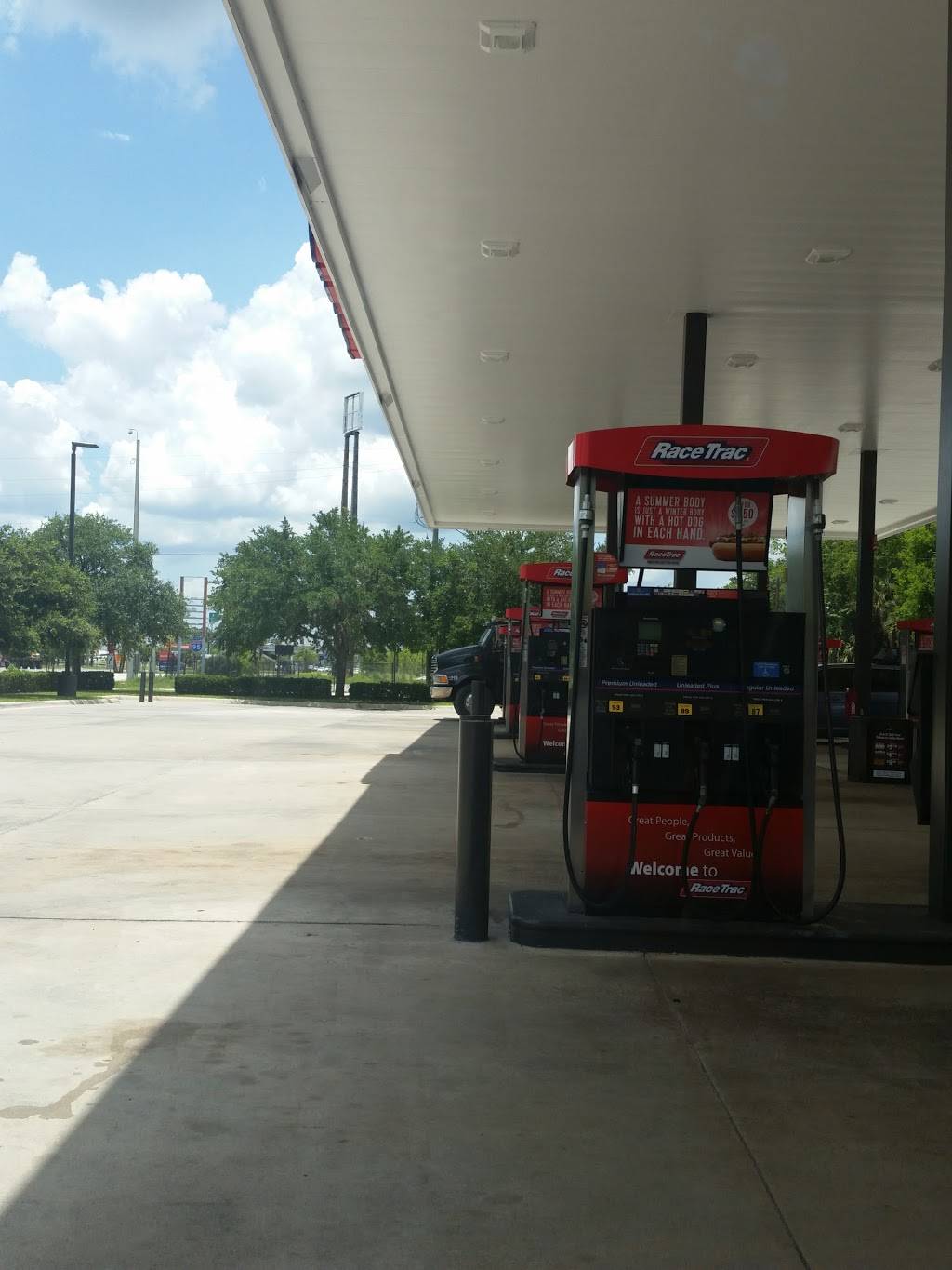 RaceTrac | bakery | 1521 US-1, Ormond Beach, FL 32174, USA | 3866779620 OR +1 386-677-9620