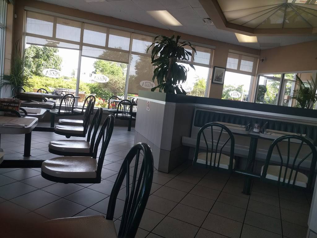 CASA LA PIZZA BELOEIL | restaurant | 16 Boulevard Sir-Wilfrid-Laurier, Beloeil, QC J3G 4E8, Canada | 4504674545 OR +1 450-467-4545