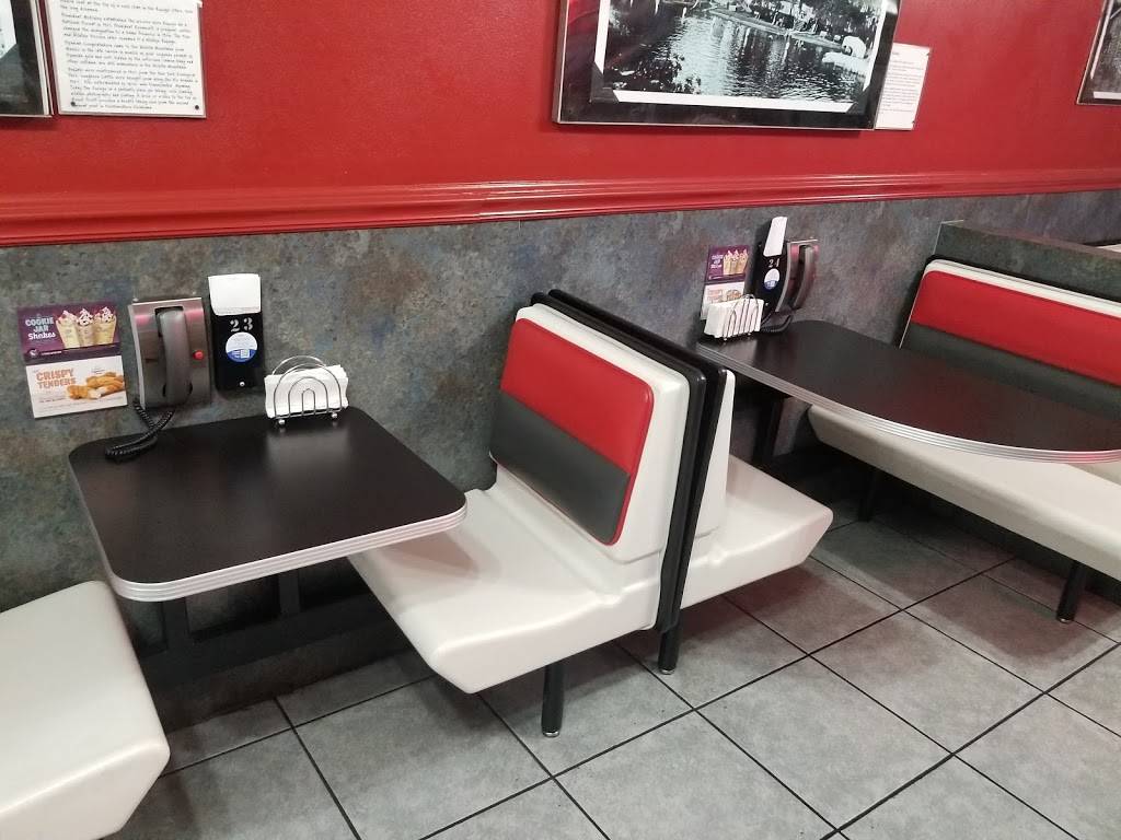 Sonic Drive-In | restaurant | 24125 OK-49, Lawton, OK 73507, USA | 5805292276 OR +1 580-529-2276