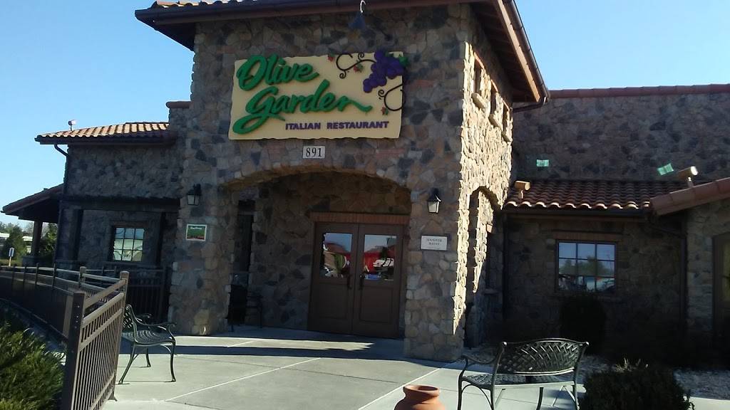 Olive Garden Italian Restaurant | meal takeaway | 891 Foxcroft Ave, Martinsburg, WV 25401, USA | 3042601080 OR +1 304-260-1080