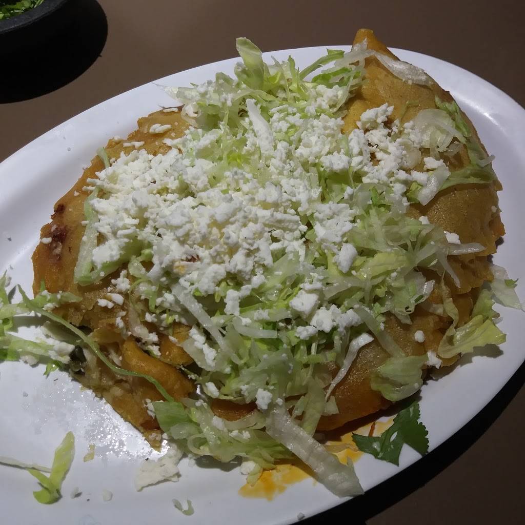 El Ojo De Agua Taqueria | restaurant | 25100 Alessandro Blvd, Moreno Valley, CA 92553, USA | 9514881878 OR +1 951-488-1878