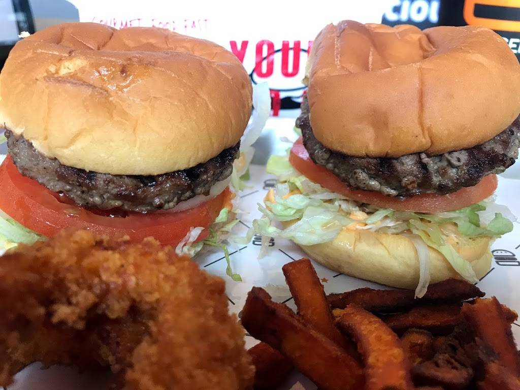 Burgerim Gourmet Burgers | restaurant | 5175 Linda Vista Rd #106, San Diego, CA 92110, USA | 6197982111 OR +1 619-798-2111