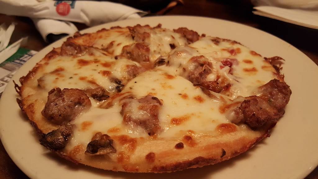 Old Chicago | restaurant | 2643 S 144th St, Omaha, NE 68144, USA | 4023309001 OR +1 402-330-9001