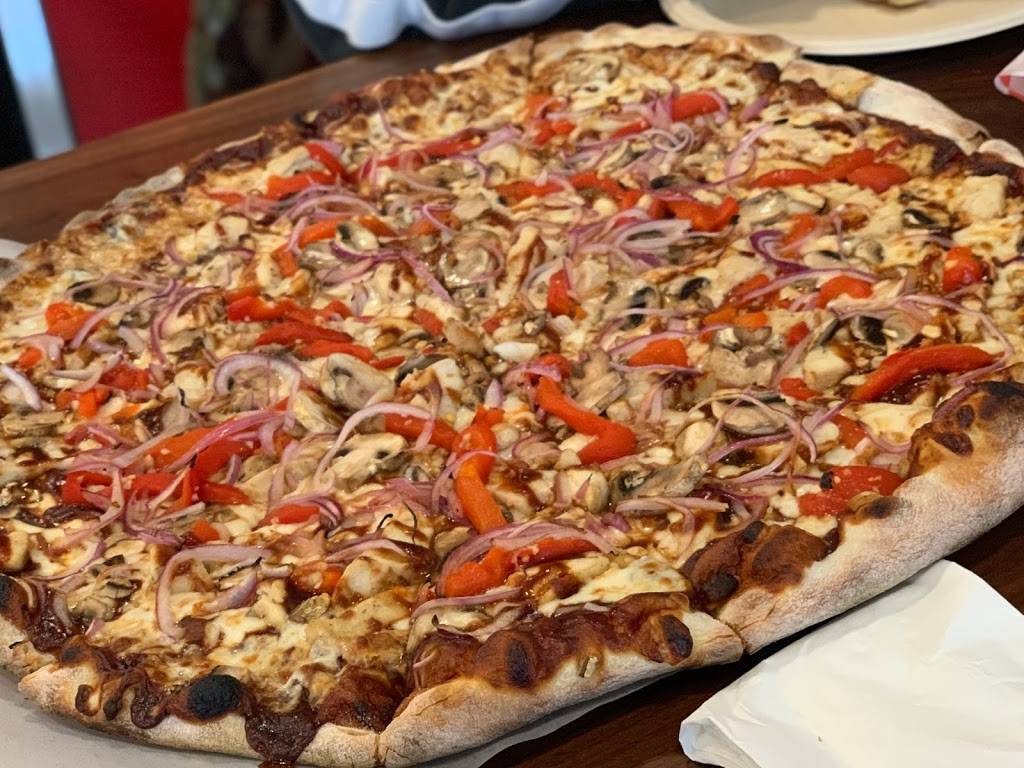 SaMo Pizza | restaurant | 1711 Pico Blvd, Santa Monica, CA 90405, USA | 3103920092 OR +1 310-392-0092