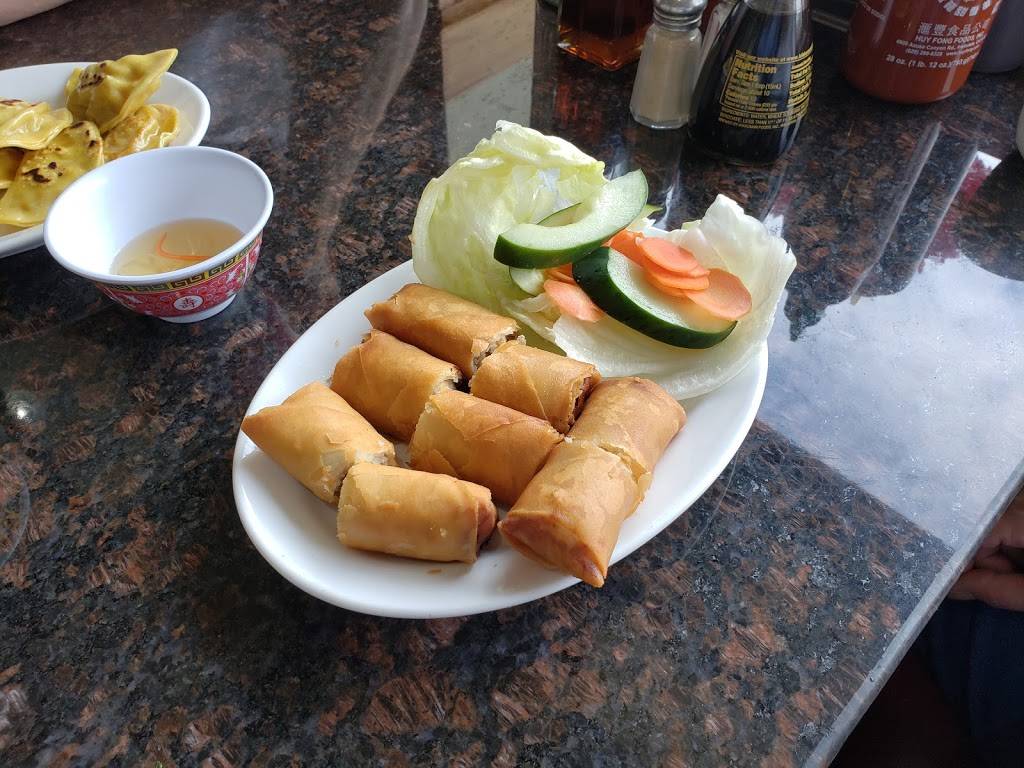 Pho Le Lai | restaurant | 2842 St Vincent St, Philadelphia, PA 19149, USA | 2153384787 OR +1 215-338-4787