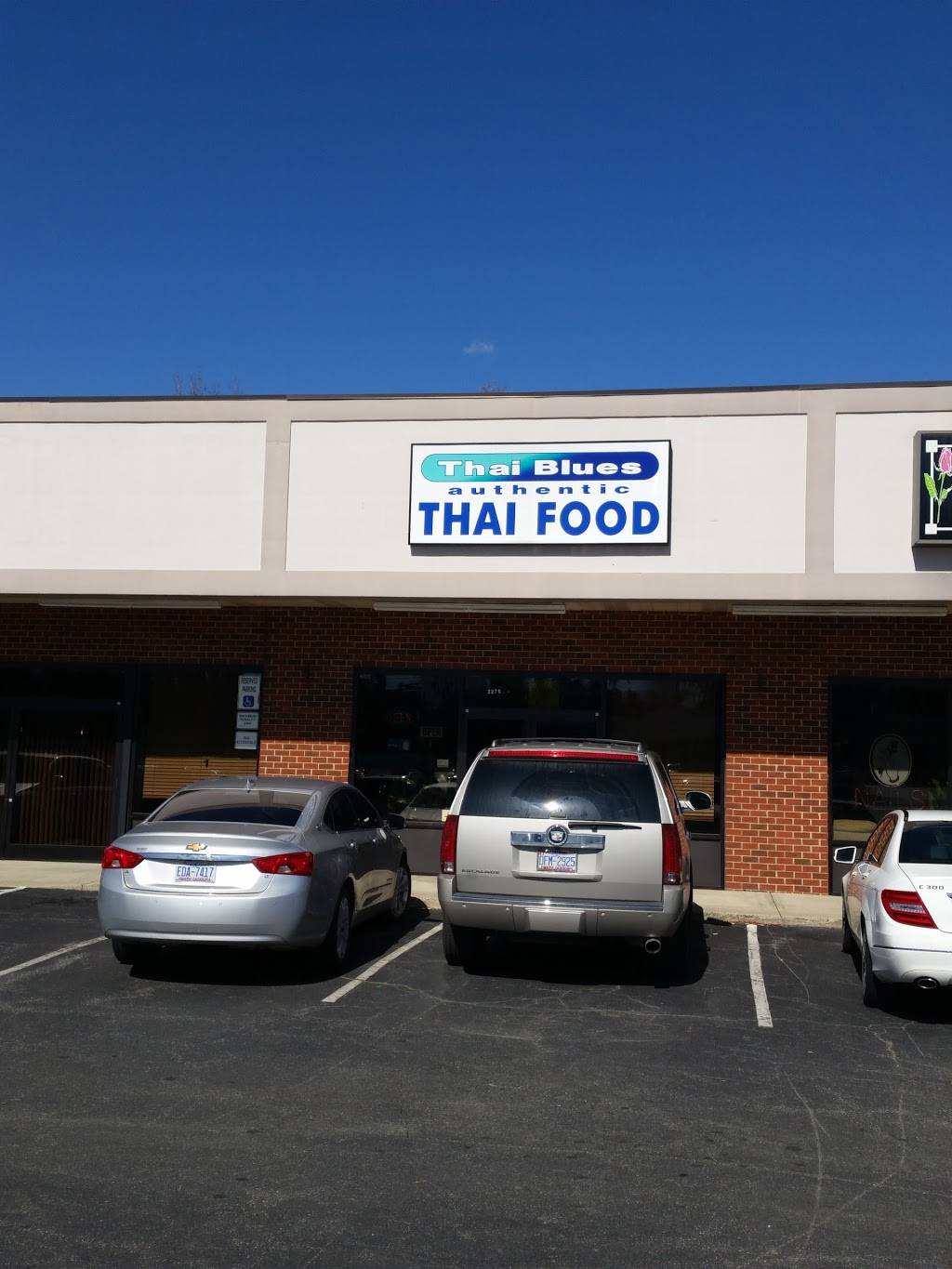 Thai Blues | restaurant | 3275 S Church St, Burlington, NC 27215, USA | 3363508922 OR +1 336-350-8922