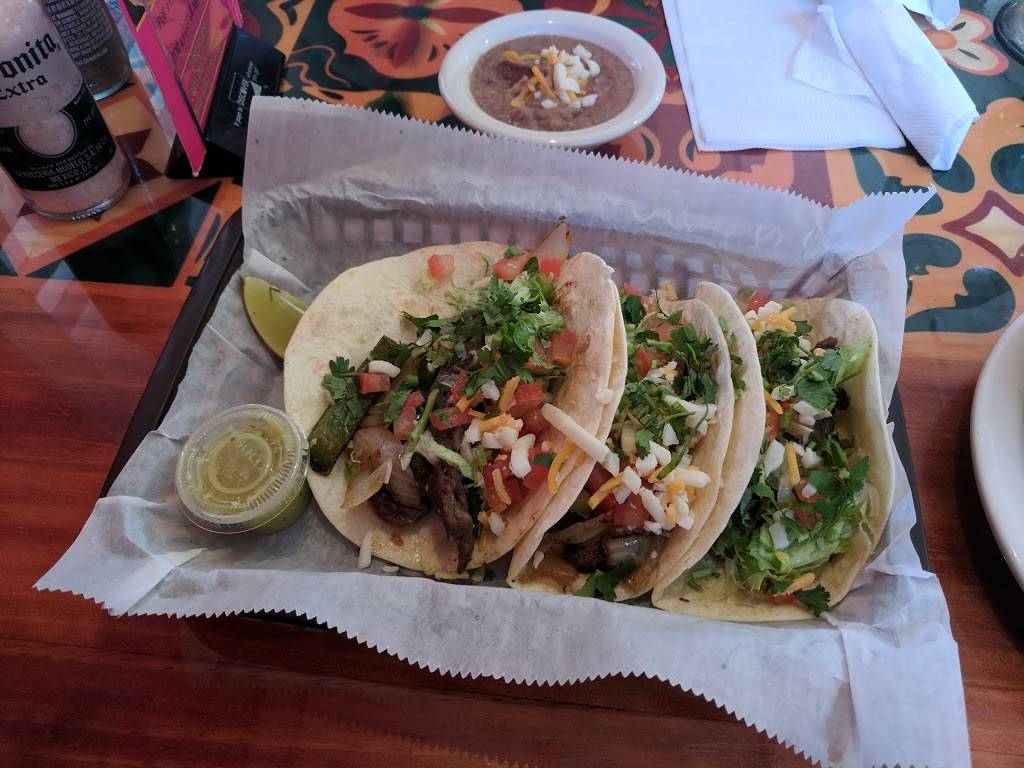 Taco Loco express mexican kitchen | restaurant | 2006 W Reynolds St #1, Plant City, FL 33563, USA | 8137528841 OR +1 813-752-8841