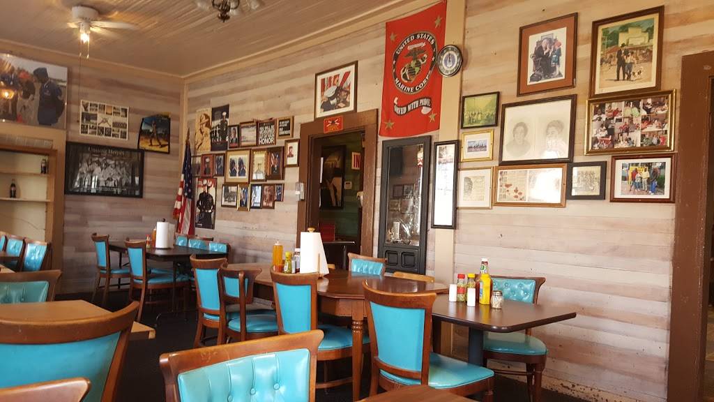 Mrs Bs Home Cooking | restaurant | 415 Air Base Blvd, Montgomery, AL 36108, USA | 3342645495 OR +1 334-264-5495