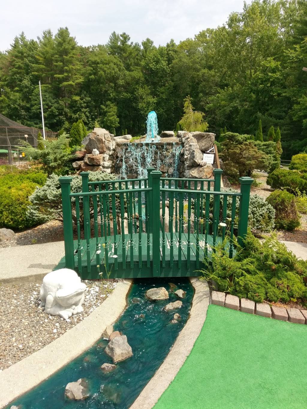 Caddie Shack | restaurant | 316 Ashley Falls Rd, Canaan, CT 06018, USA | 8608248476 OR +1 860-824-8476