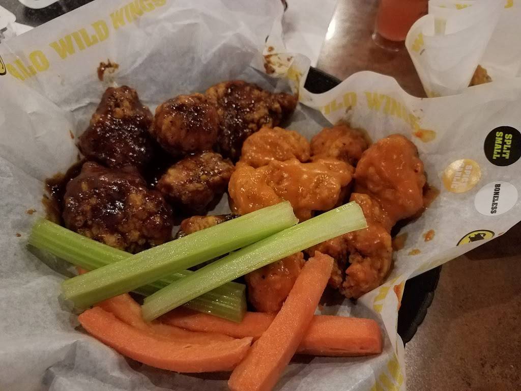Buffalo Wild Wings | restaurant | 343 Mt Hope Ave, Rockaway, NJ 07866, USA | 9733619464 OR +1 973-361-9464