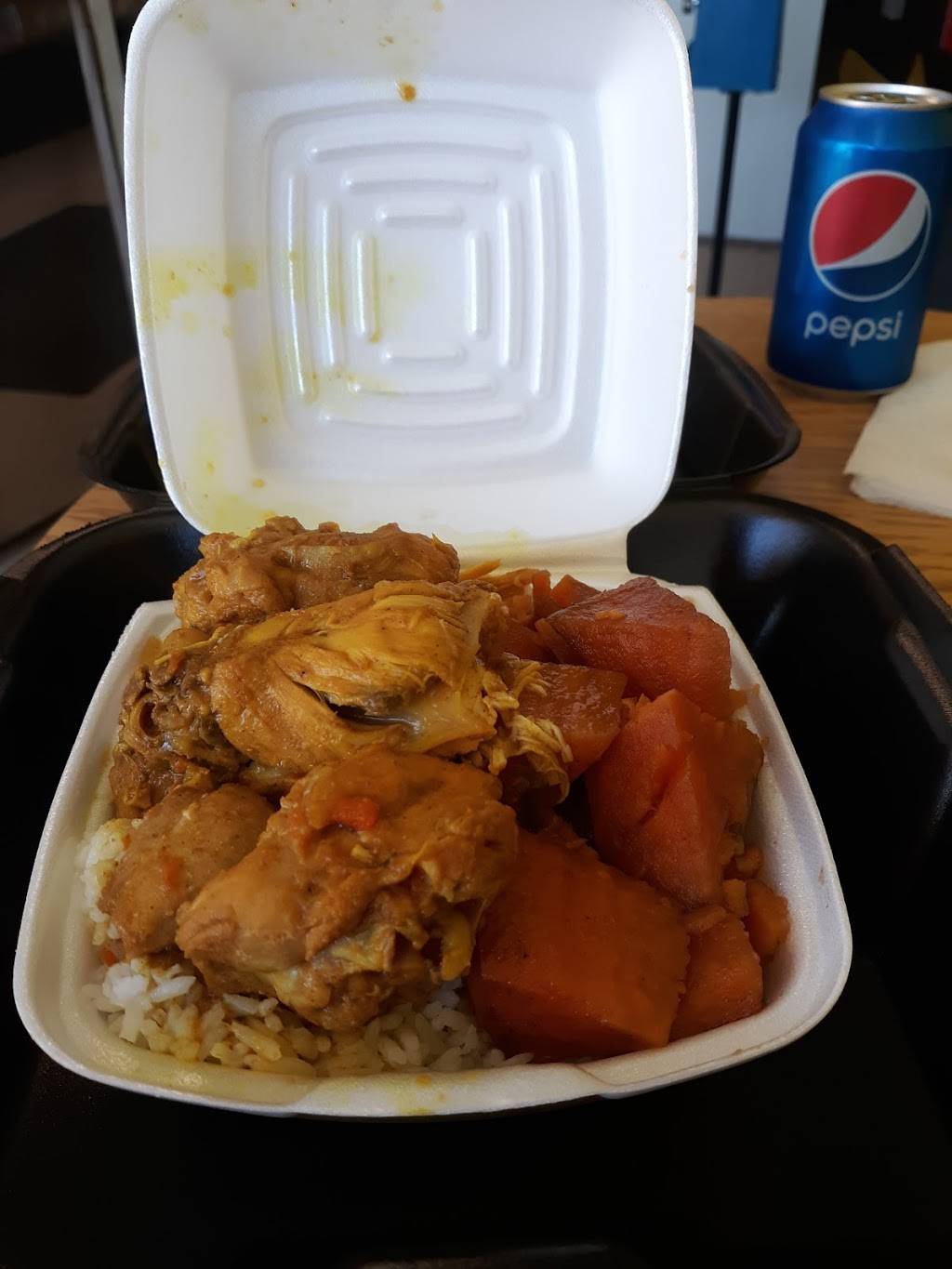 Island Treats | restaurant | 667 High St, Burlington, NJ 08016, USA | 6093873870 OR +1 609-387-3870