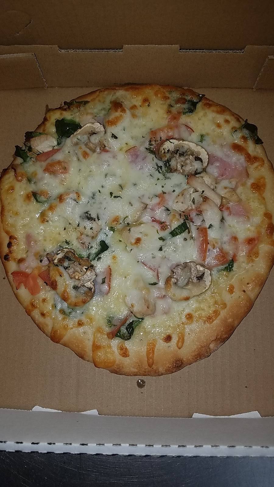 Uncle Ernies Pizza | restaurant | 9841 Topanga Canyon Blvd, Chatsworth, CA 91311, USA | 8187093663 OR +1 818-709-3663