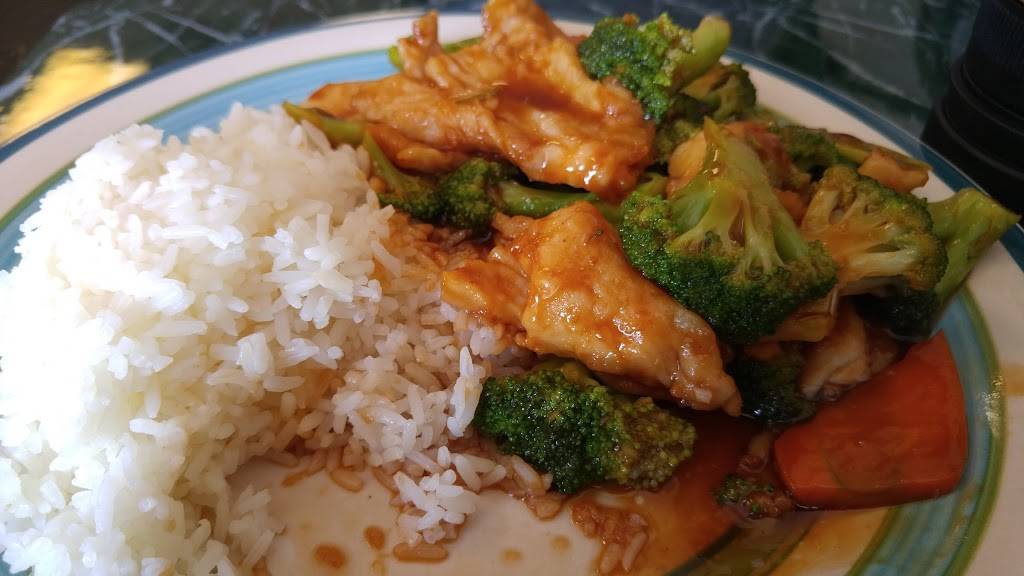 Tin Tin | restaurant | 2423 Nazareth Rd, Easton, PA 18045, USA | 6102584692 OR +1 610-258-4692