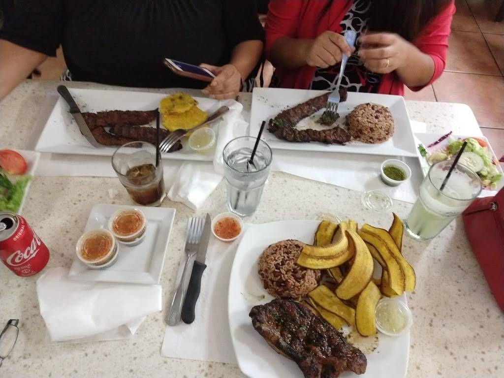 La Fogata | restaurant | 8239 W Flagler St, Miami, FL 33126, USA | 3052667535 OR +1 305-266-7535