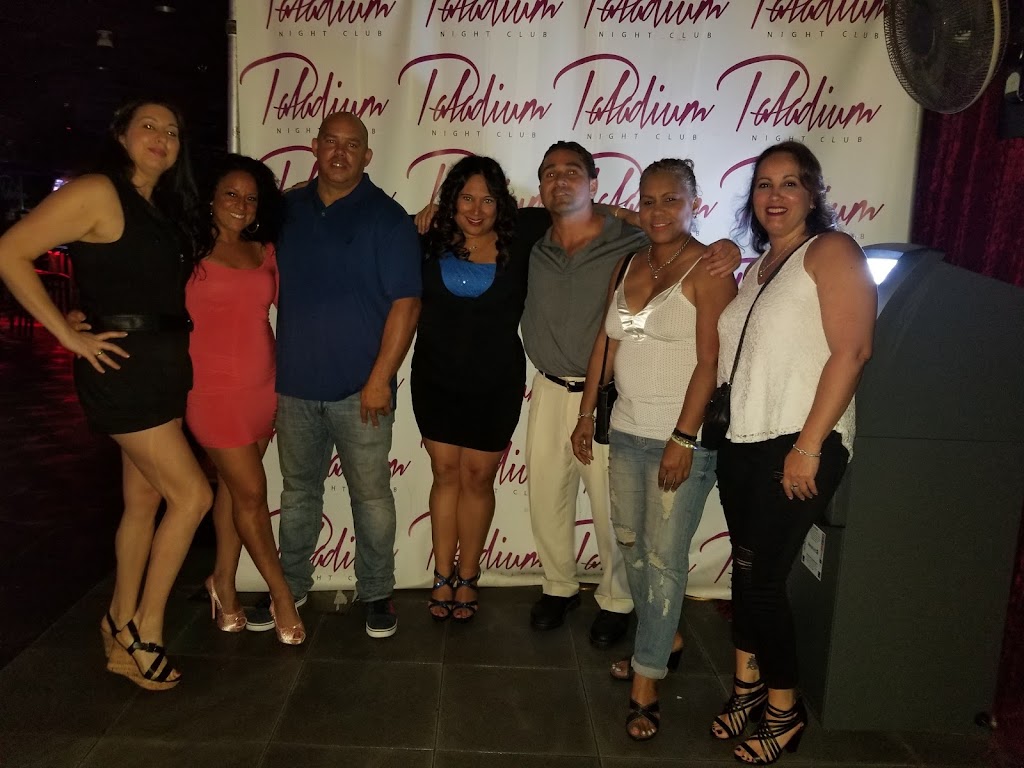 Paladium Night Club Sports Bar & Lounge | night club | 5688 W Sample Rd, Margate, FL 33073, USA | 9545325871 OR +1 954-532-5871