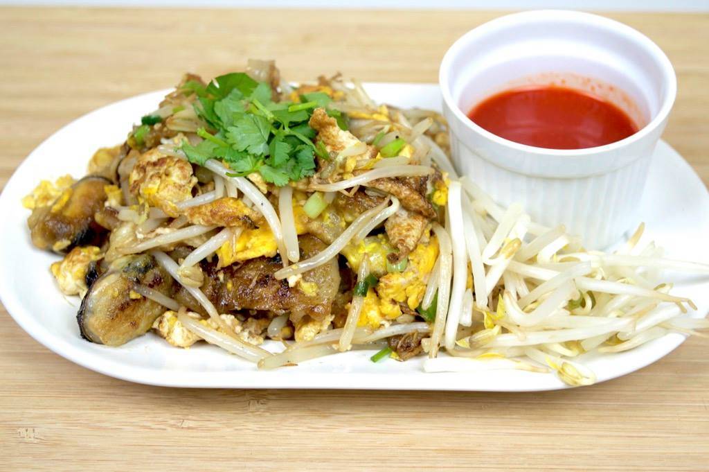 wat zab thai food | restaurant | 5000 Burnet Rd, Austin, TX 78756, USA | 5127453634 OR +1 512-745-3634