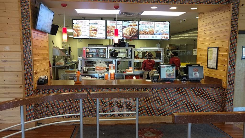 Popeyes Louisiana Kitchen | restaurant | 550 Enon Springs Rd E, Smyrna, TN 37167, USA | 6154599919 OR +1 615-459-9919